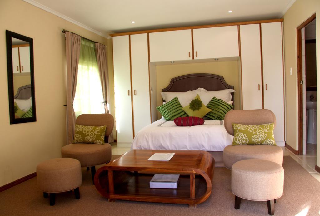 Calais Wine Estate Guest House Paarl Exterior photo