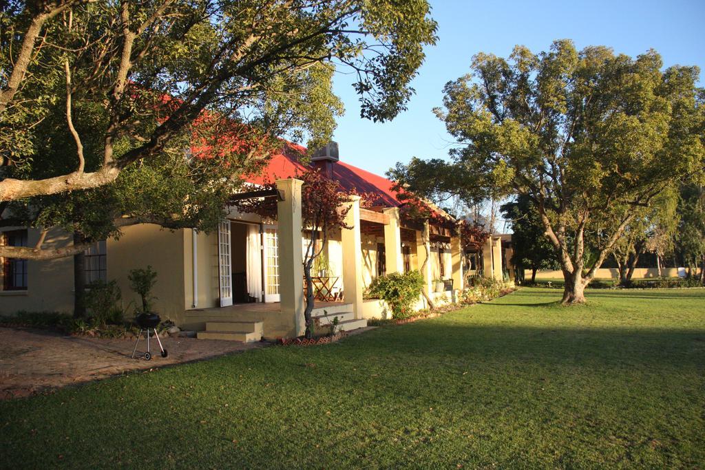 Calais Wine Estate Guest House Paarl Exterior photo
