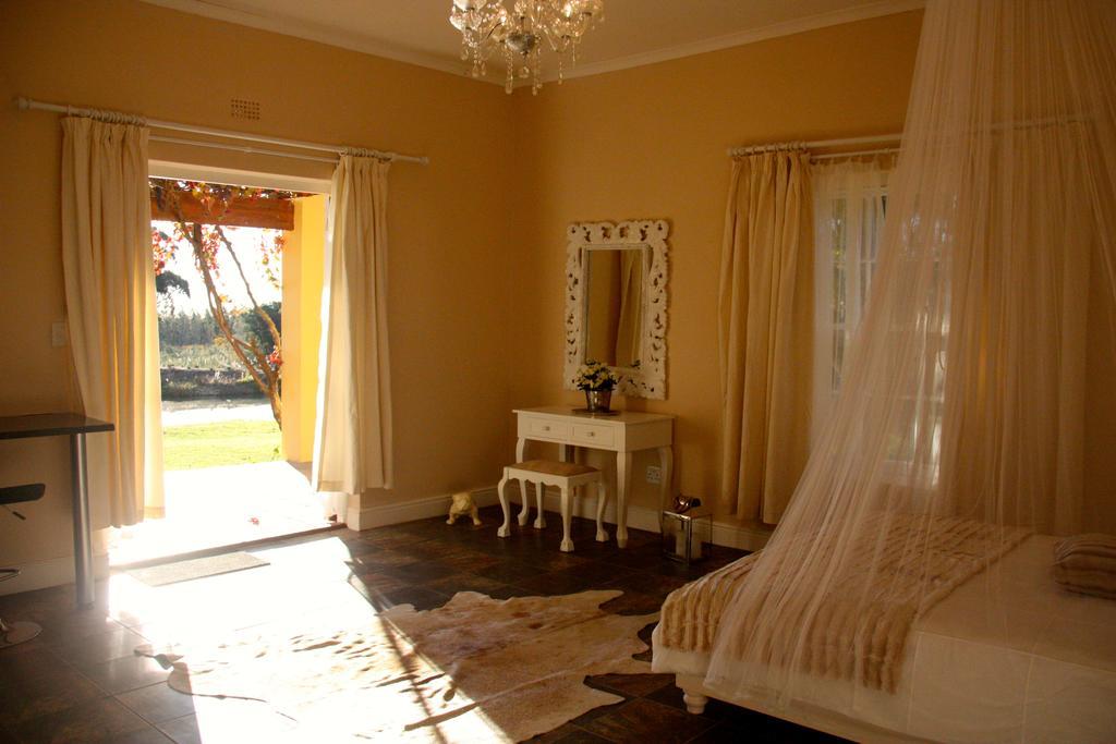 Calais Wine Estate Guest House Paarl Exterior photo